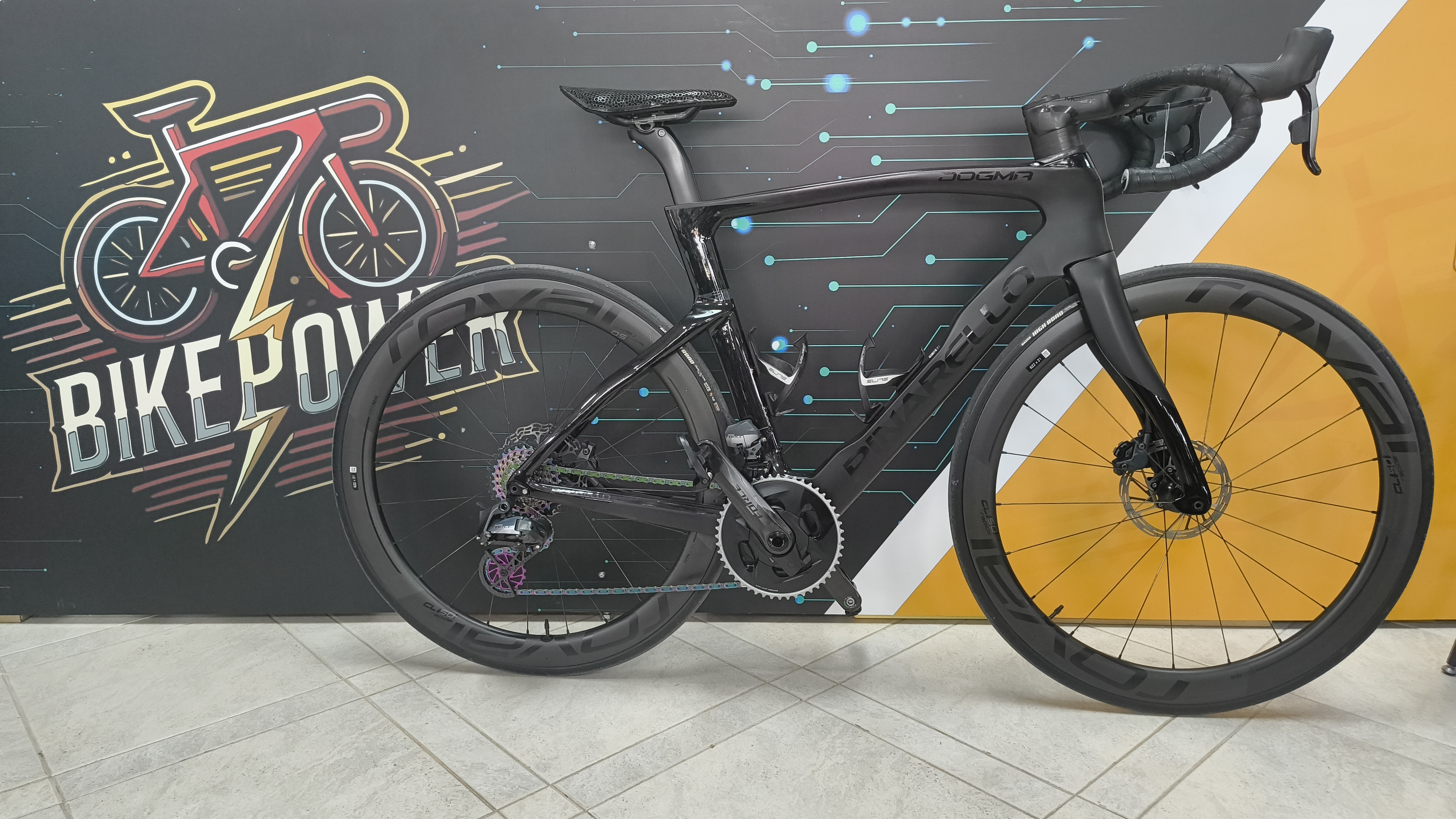 Pinarello Dogma f12 2022